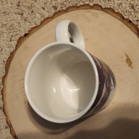 Laura Secord Winter House & Snow Design Mug - Picture 4 of 5